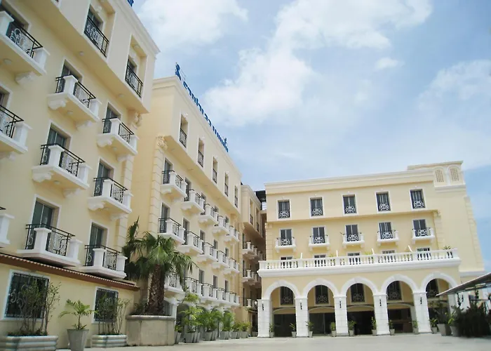 Rafael Hotel And Mansion Bangkok